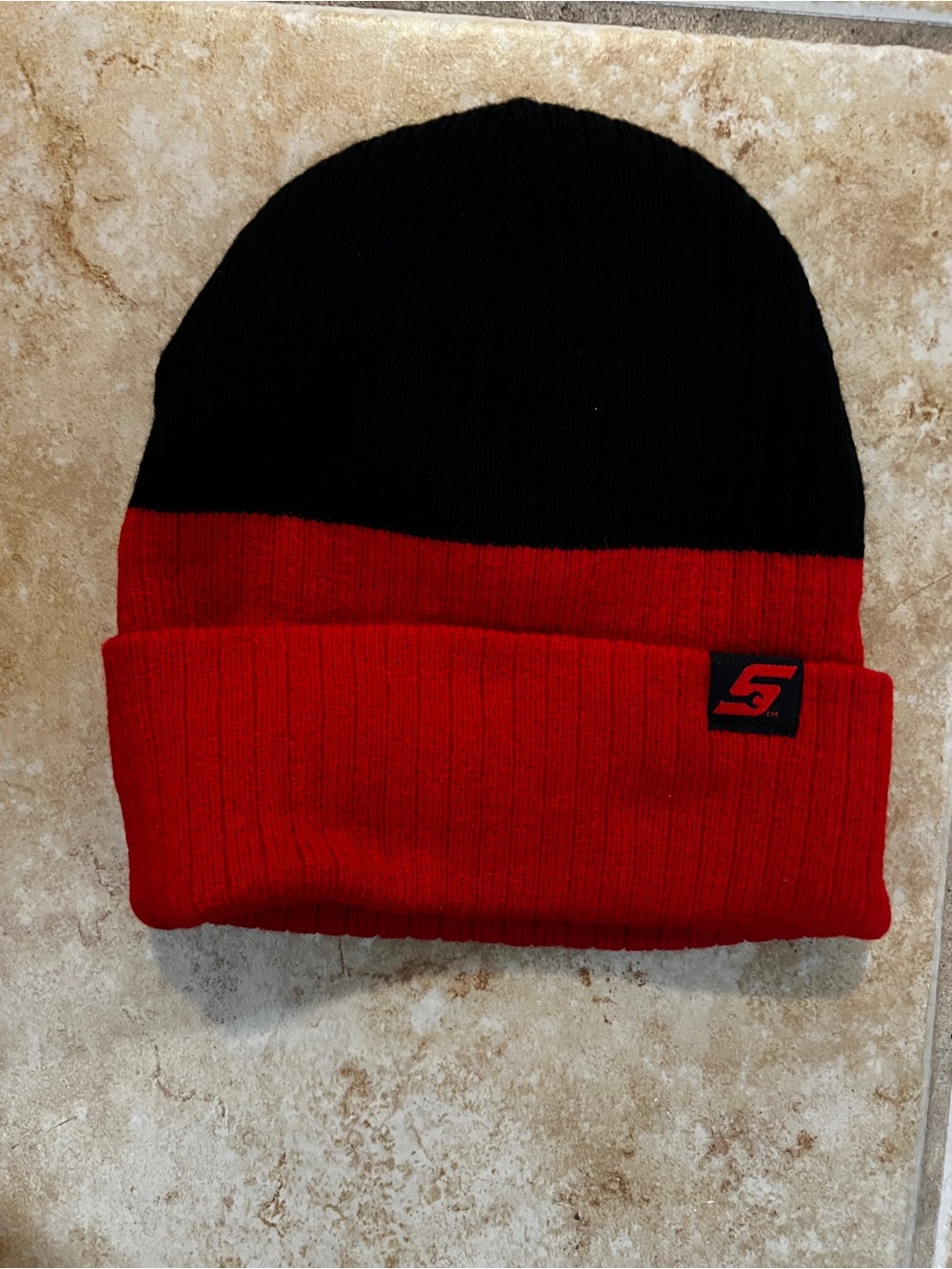 Men’s Two-Tone Black and Red Beanie - Snap On Logo